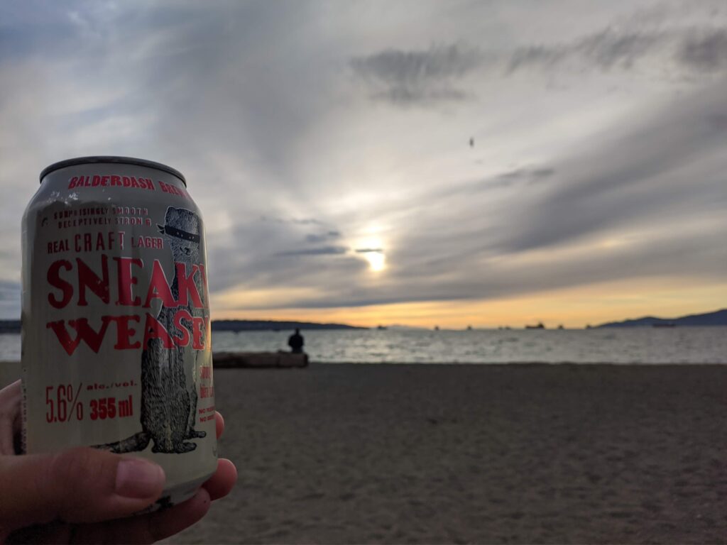 Cerveza en English Bay