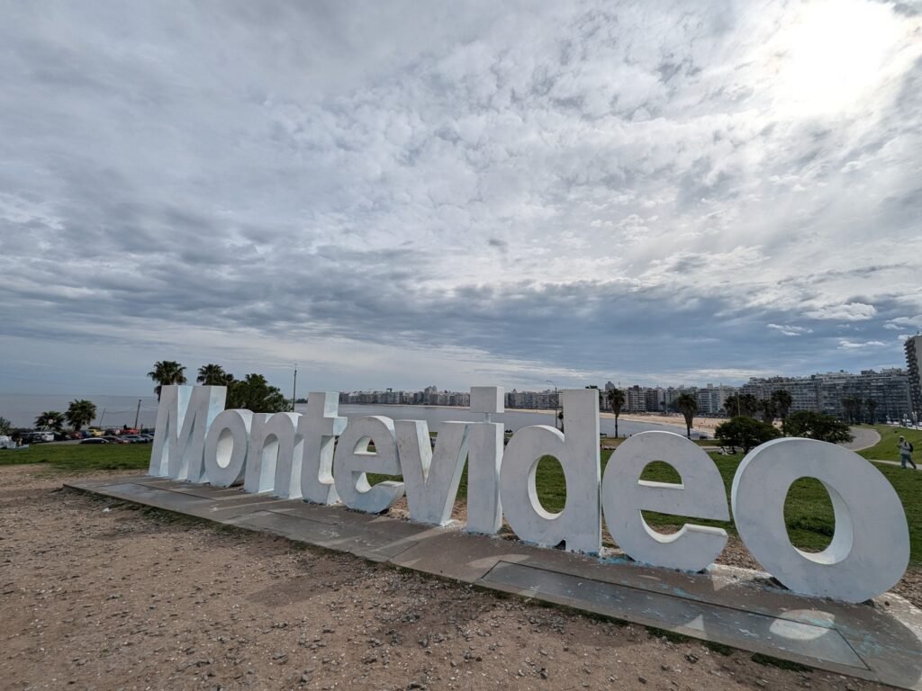 Letras Montevideo
